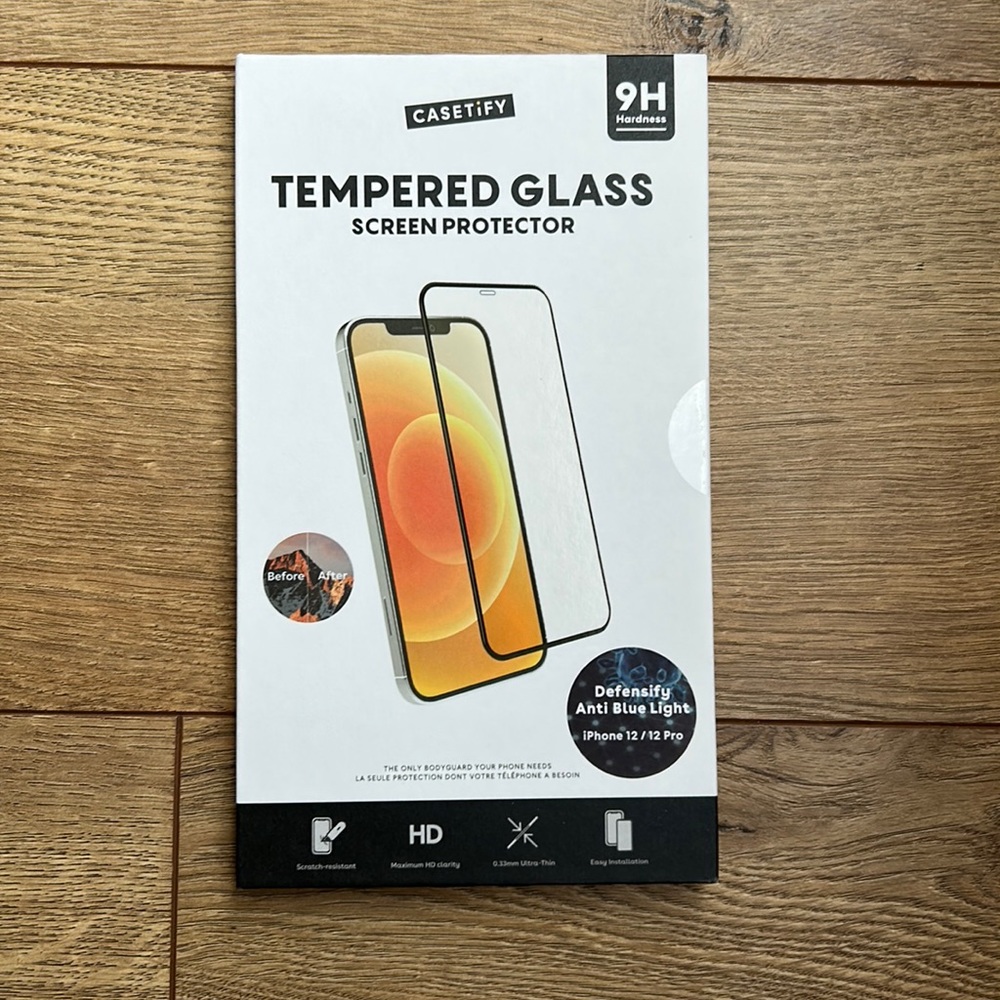 iPhone 12 CASETiFY screen protecter, tempered glass, blue light filter